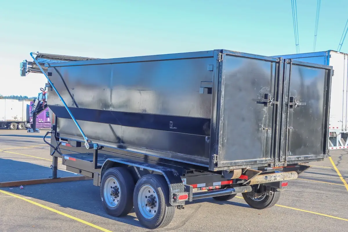 6 Yard Dumpster Rental in Hanford, CA
